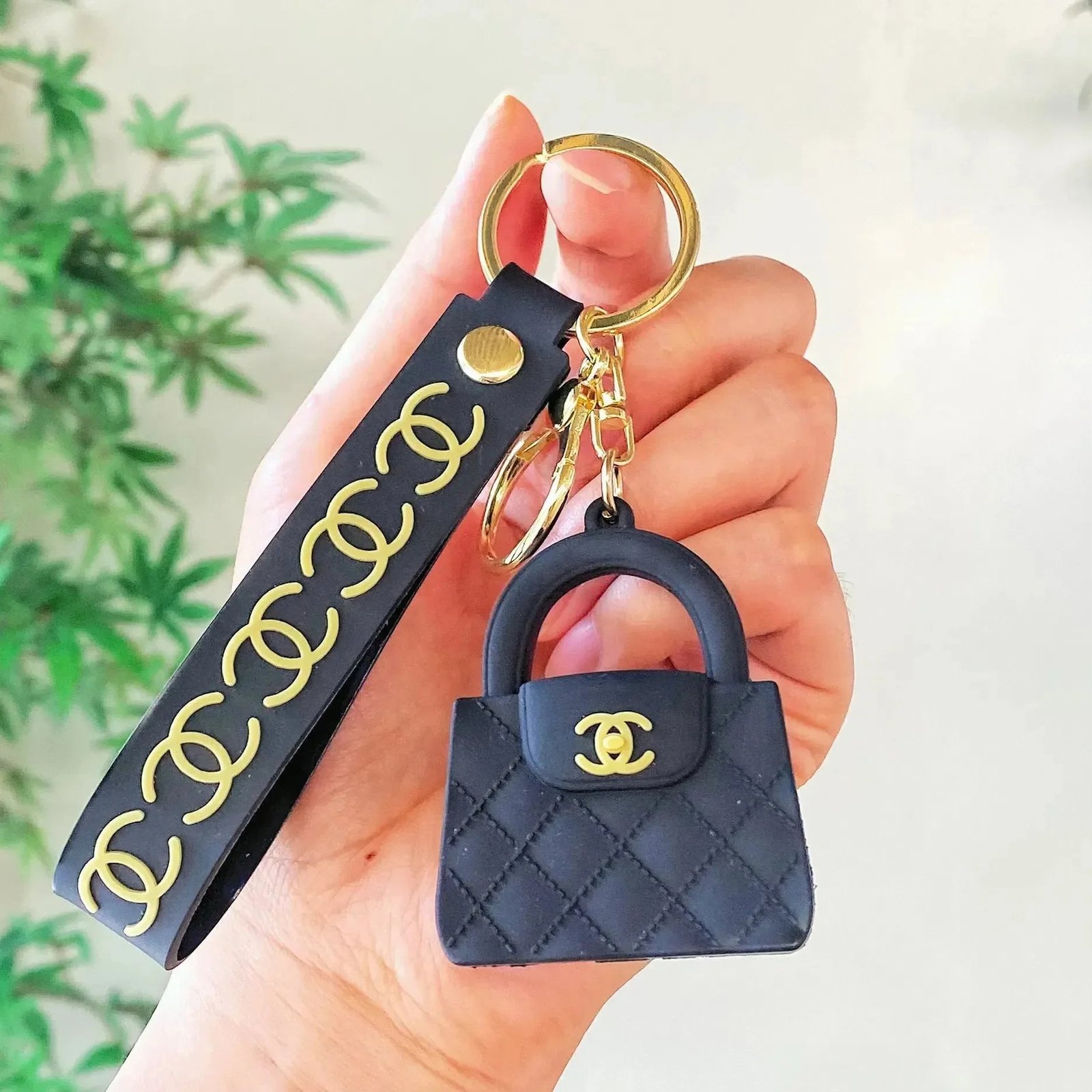 Luxury CC Bag Shaped Keychain - Image 6