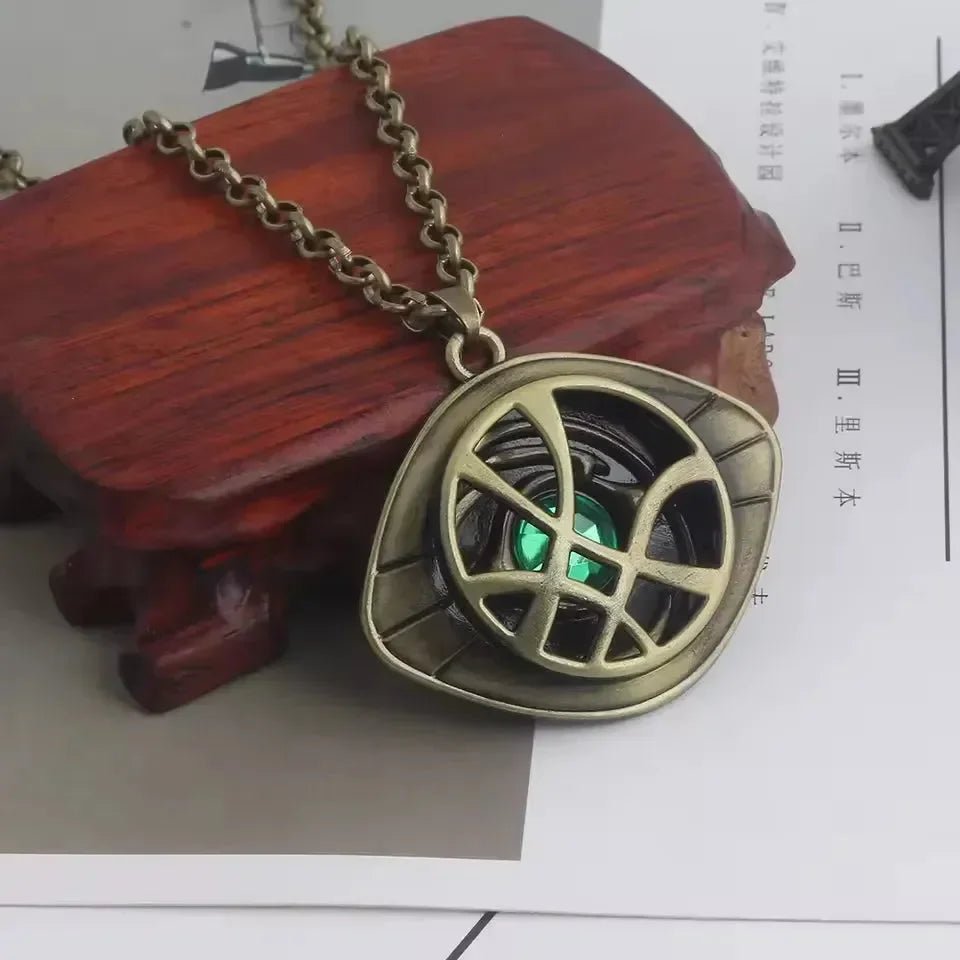 Doctor Strange Eye of Agamotto Keychain - Image 3
