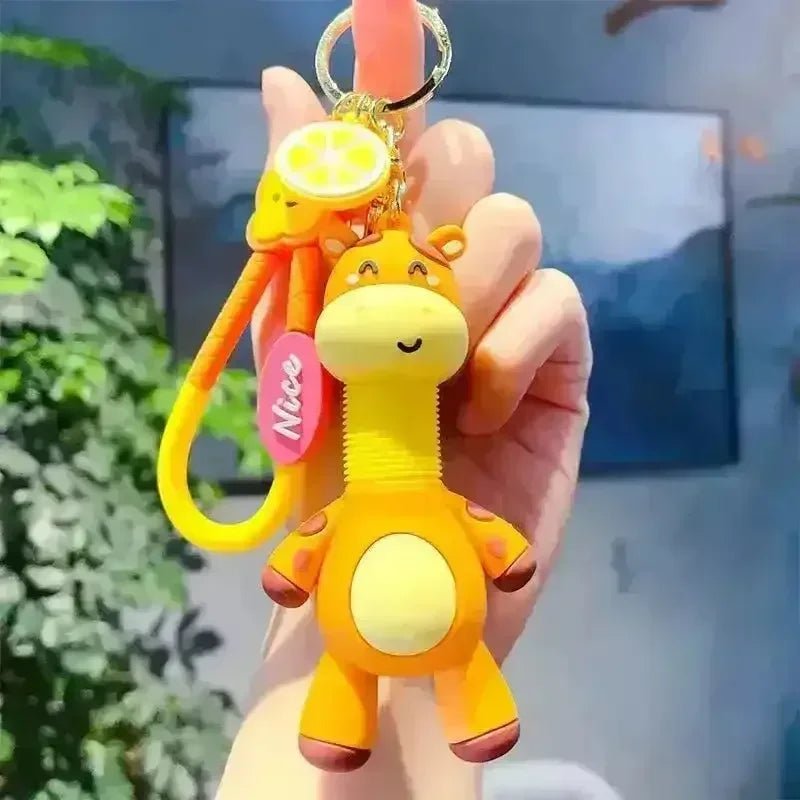 Creative Retractable Giraffe 3D Keychain - Image 4