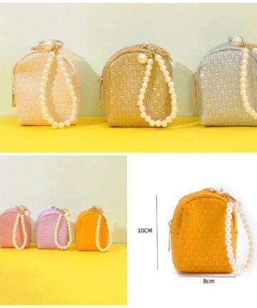 Checkered Pearls Coin Pouch Keychain