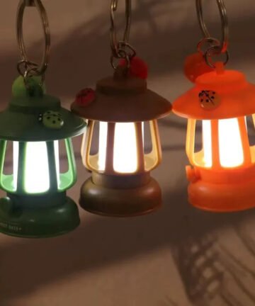 Lantern Sweet Days Glow Keychain