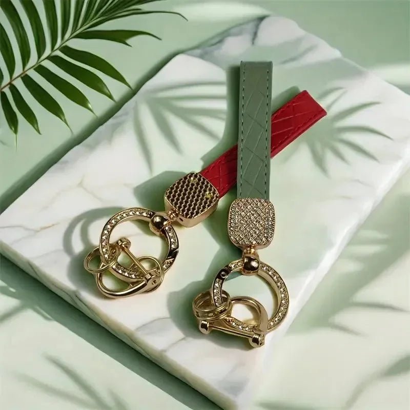 D Luxe Diamond Dazzle Keychain - Image 2