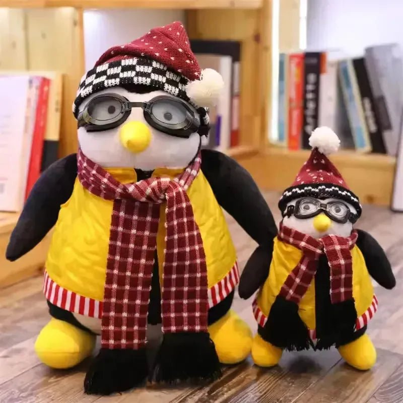 Friends Series Hugsy Penguin Plushie - Image 10
