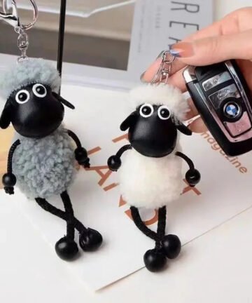 Shaun the Sheep Wool Luxe Keychain