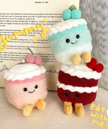 JC Style Cake Plush Keychain
